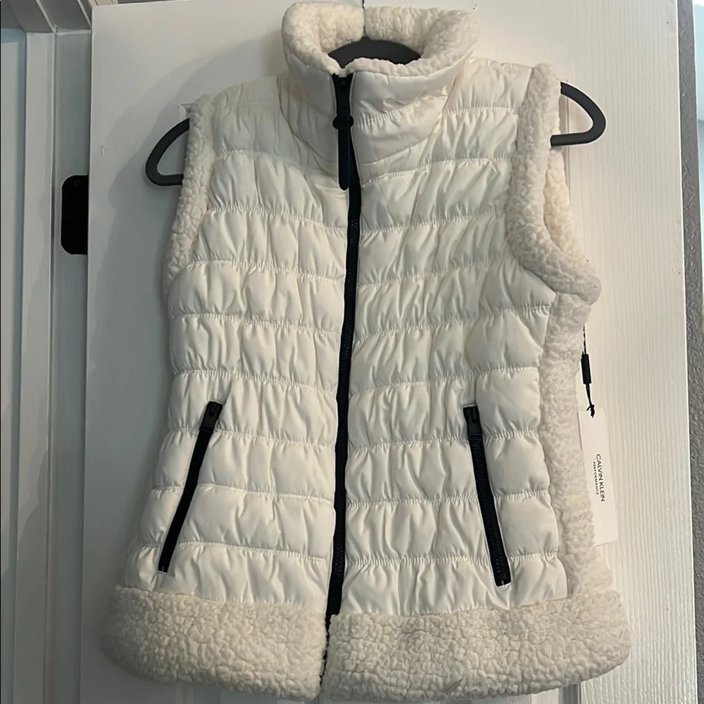 Calvin Klein White Quilted Vest - Picture 2 of 10